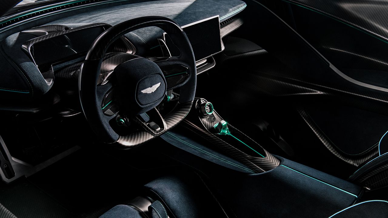 Aston Martin Valhalla - interior