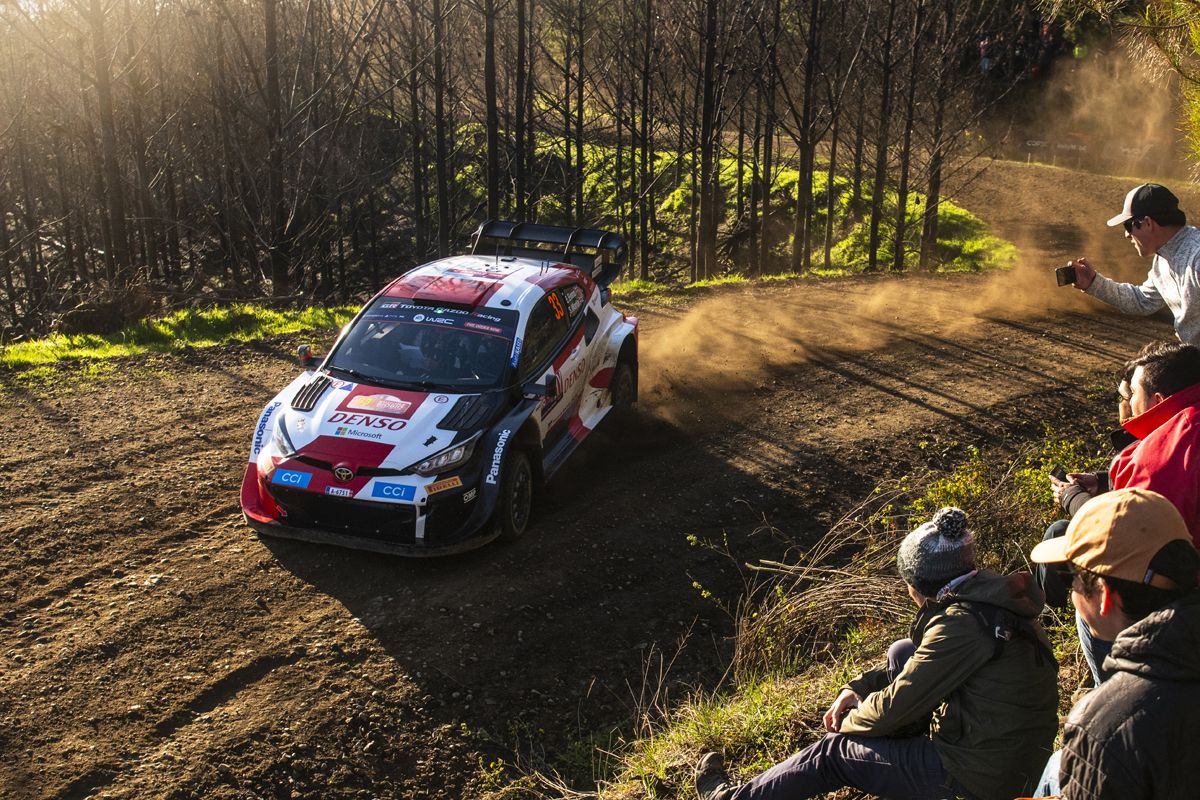 Elfyn Evans consolida su figura en los primeros tramos del Rally de Chile