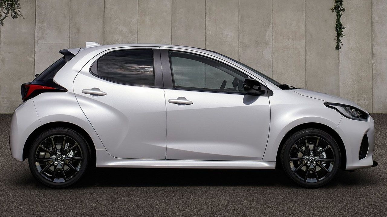 Mazda2 Hybrid 2024 - lateral