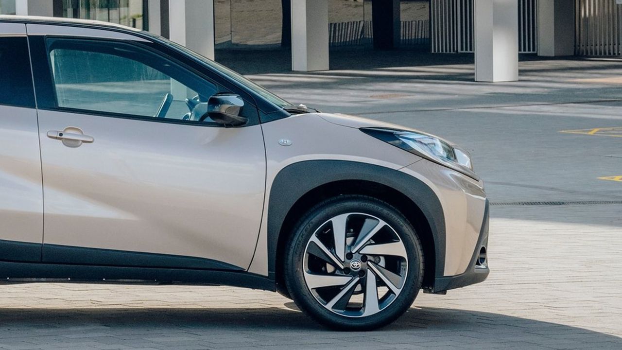 El SUV más barato del mercado estrena la gama 2024, Toyota simplifica la oferta y cambia los precios