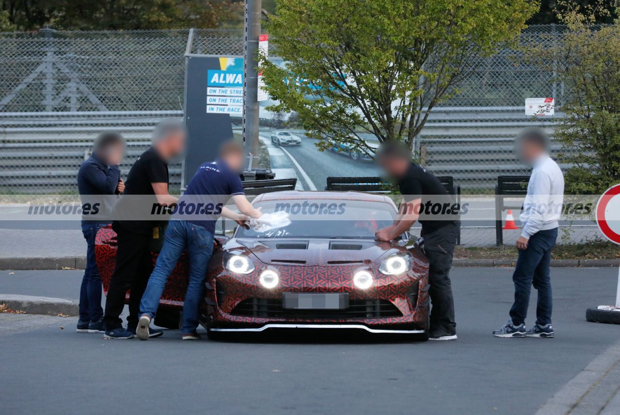 Fotos espía Alpine A110 Trophy-R con Esteban Ocon