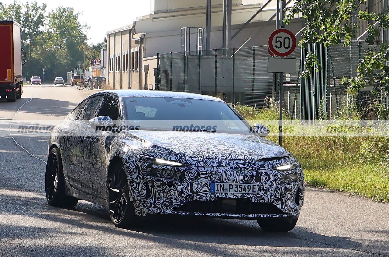 El futuro Audi RS 6 Sportback e-tron da un paso en su desarrollo, la berlina eléctrica deportiva ya muestra una dosis extra de agresividad