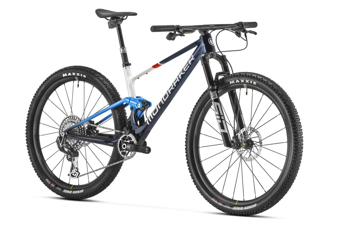 Mondraker F-Podium, una Mountain Bike de carbono con suspensión Zero y ADN de carreras