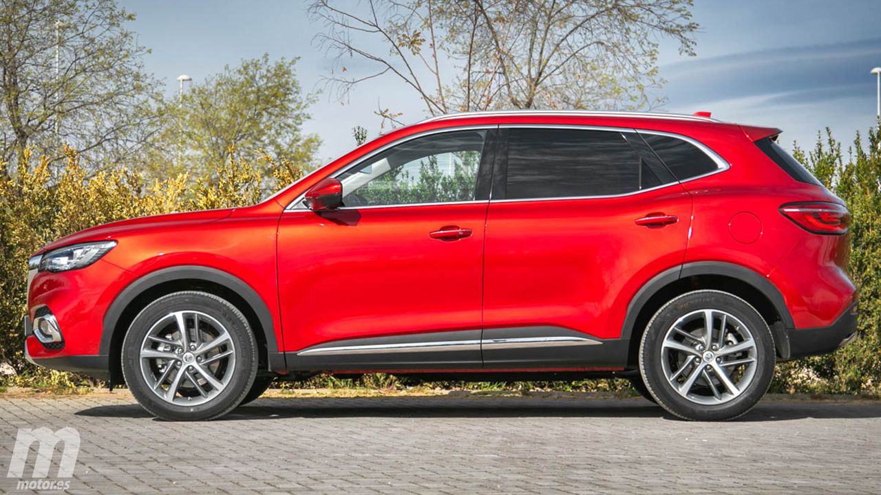 Es más barato que el KIA Sportage híbrido enchufable, el SUV PHEV del momento está en oferta con 2.000 € de descuento y etiqueta CERO