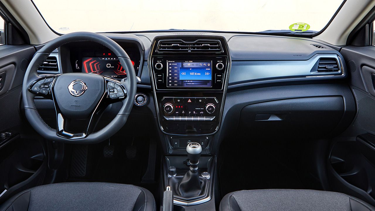 SsangYong Tivoli Grand - interior