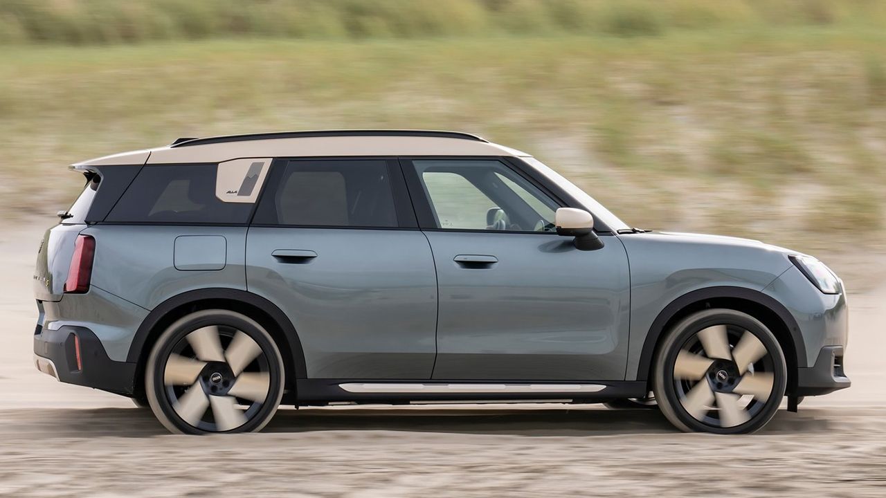 MINI Countryman 2024 - lateral