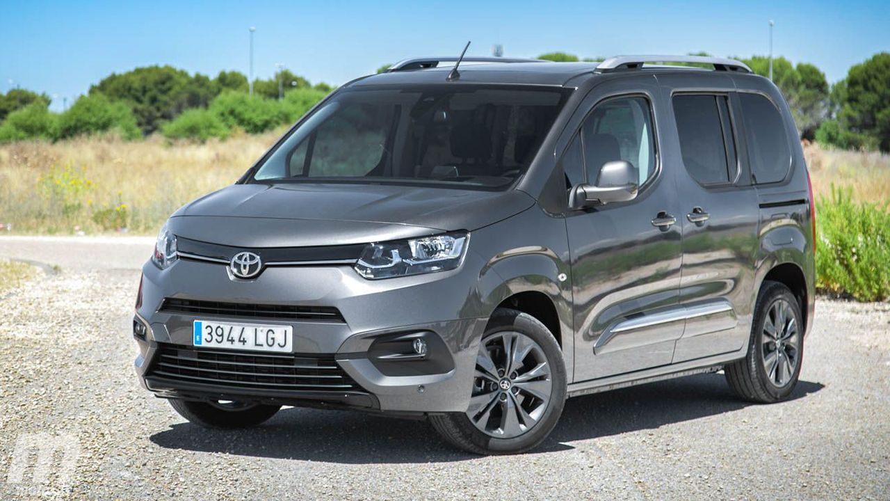 No esperes el regreso del Citroën Berlingo térmico, el Toyota Proace City Verso vuelve a estar disponible con motor diésel