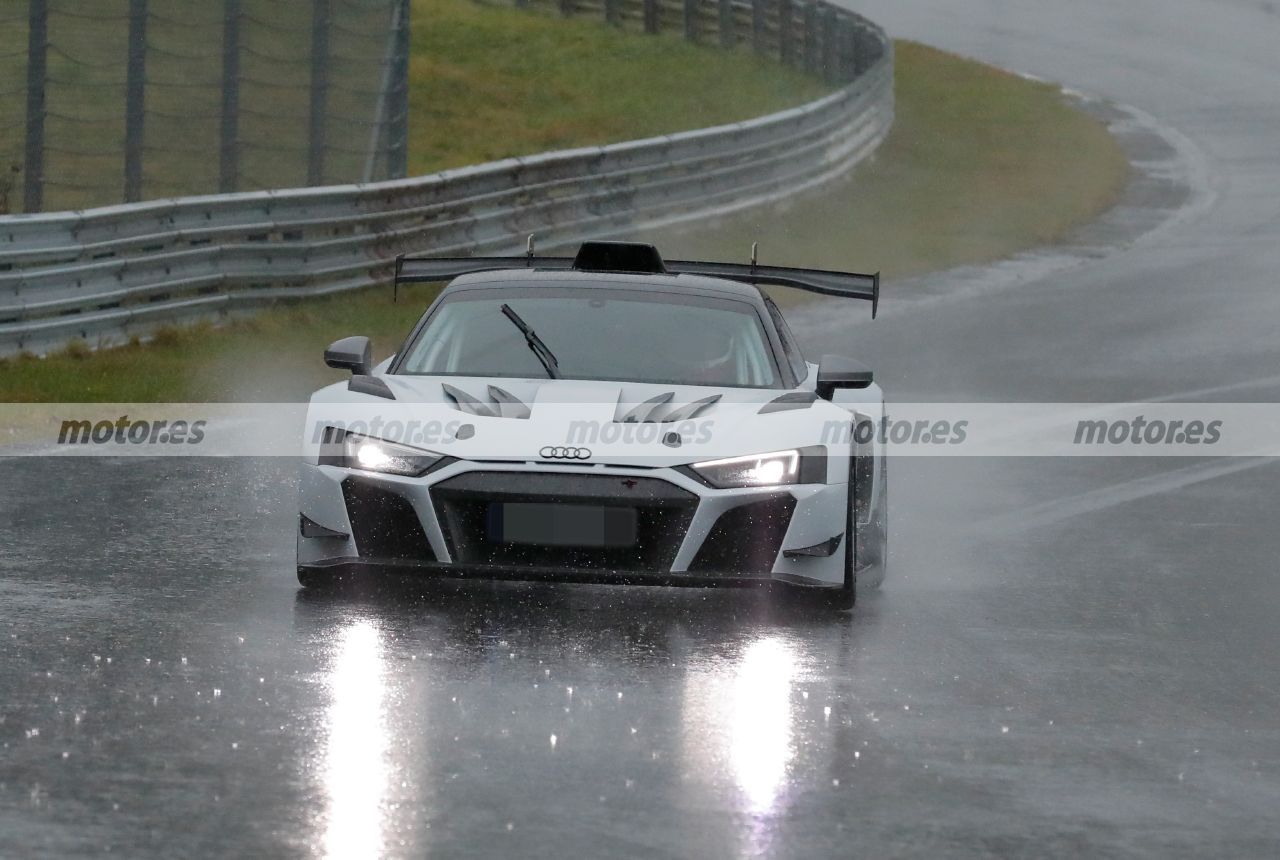 El Audi R8 GT3 del DTM llegará a la calle en 2024, Scherer Sport prueba en el Infierno Verde la versión más exclusiva y más cara