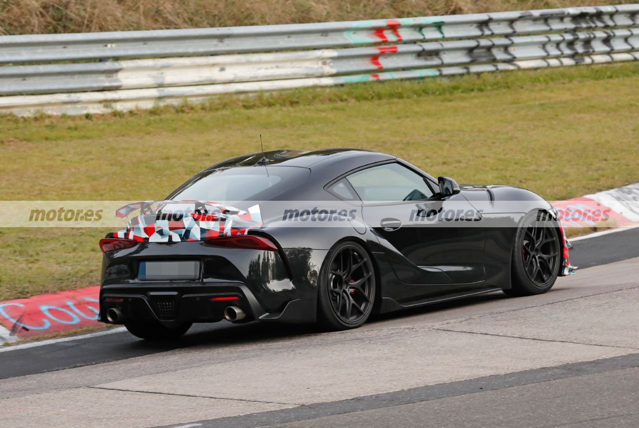 Fotos espía Toyota Supra GRMN 2025 en Nürburgring