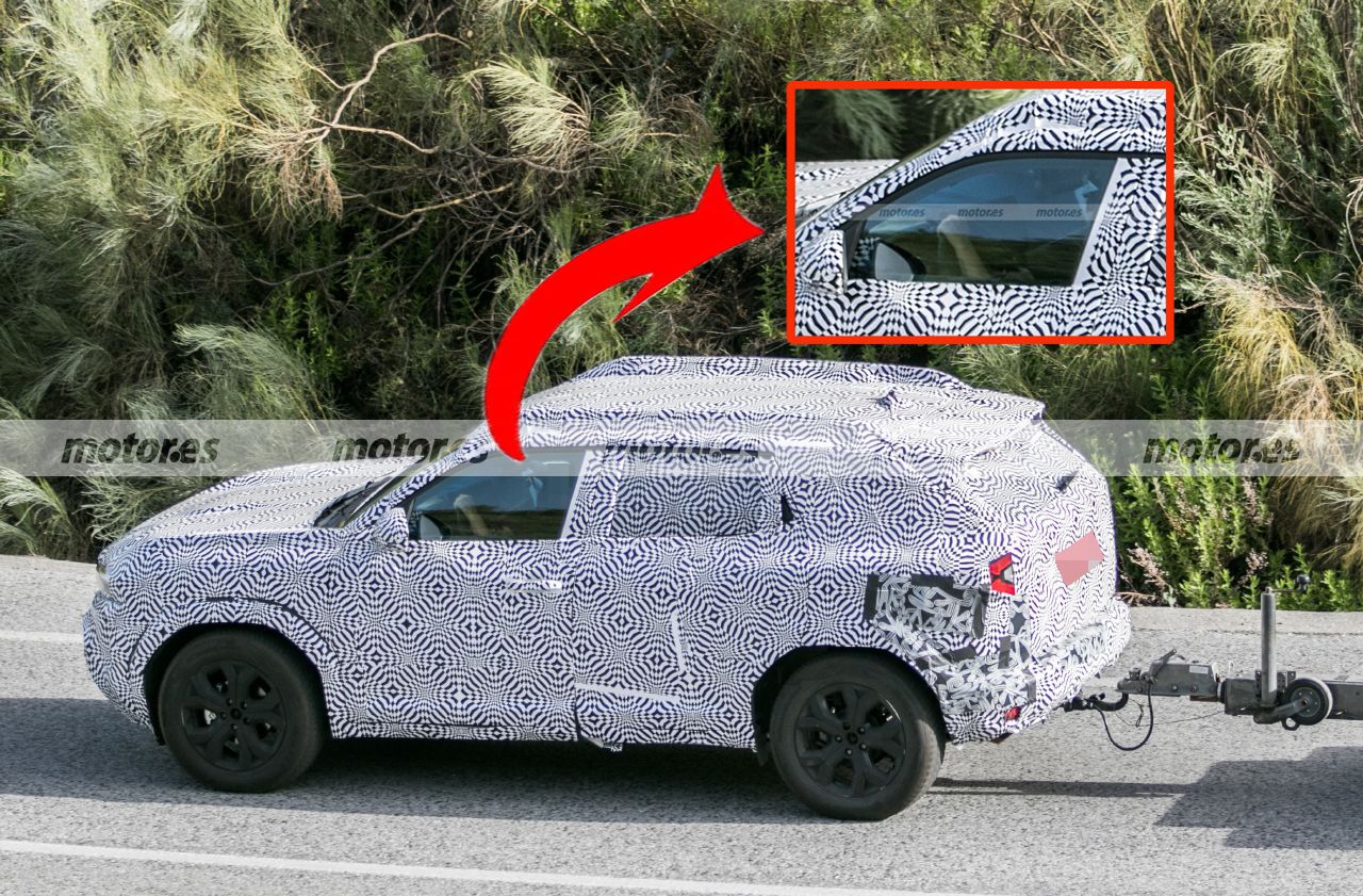 Arranca la cuenta atrás del nuevo Dacia Duster con un pequeño pero interesante vistazo a su interior, clave en la senda del exitoso SUV