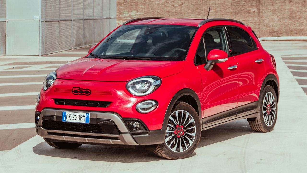 El FIAT 500X estrena la gama 2024, el SUV italiano con etiqueta ECO apuesta por una oferta simplificada con dos carrocerías