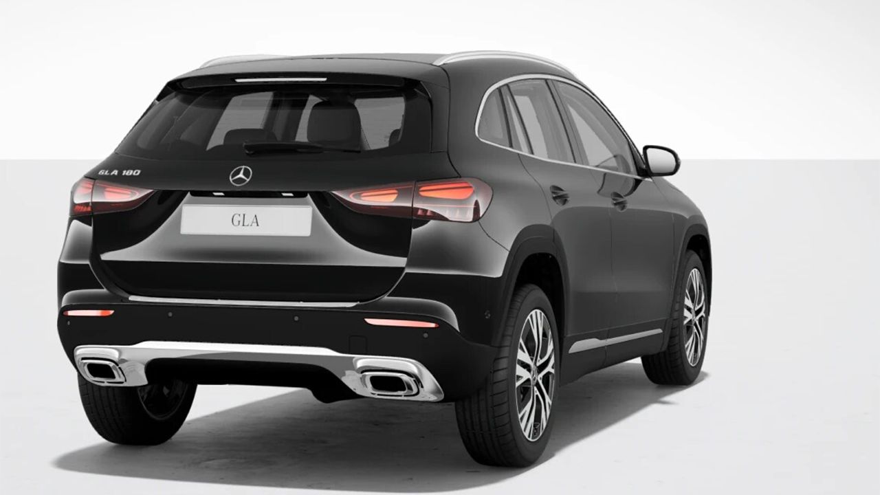 Mercedes GLA 180 - posterior