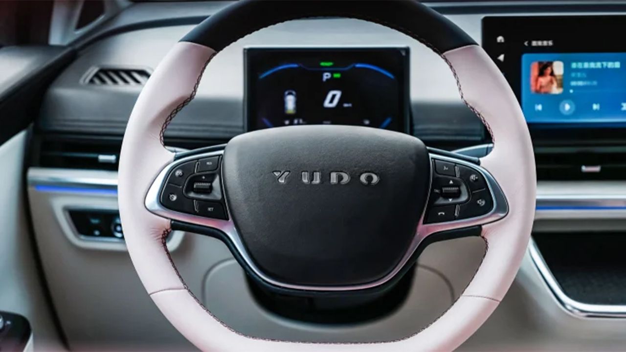 Yudo K3 - interior