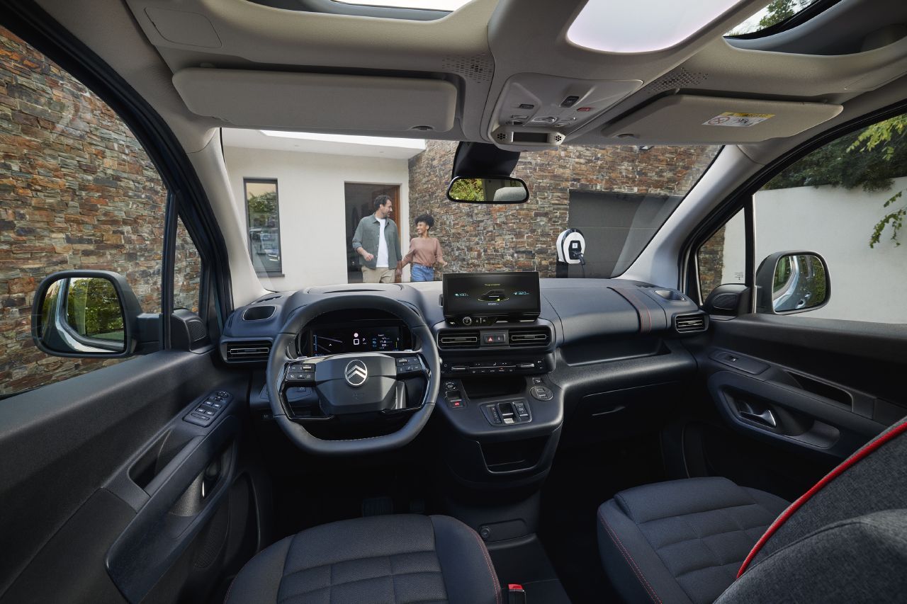 Citroën ë-Berlingo 2024 - interior