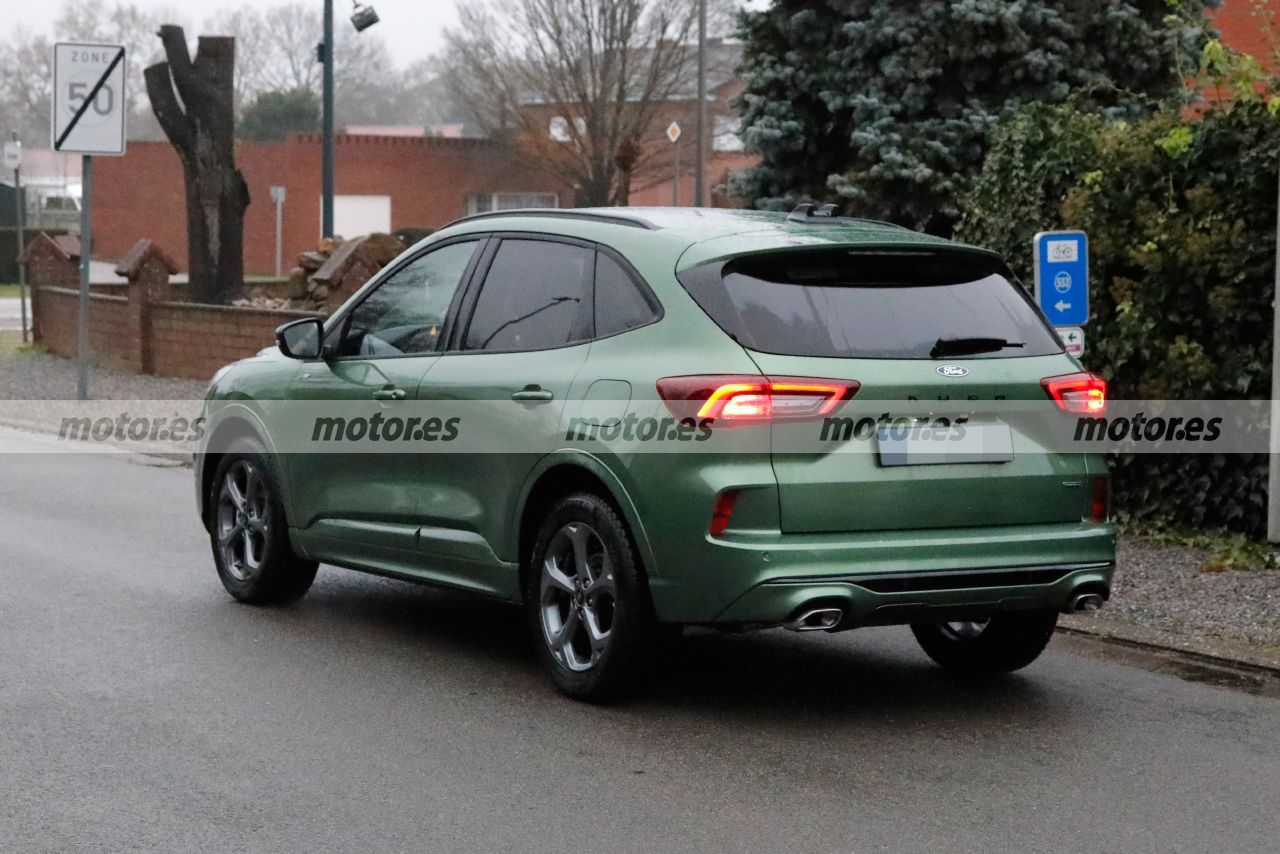 Fotos espía Ford Kuga Facelift 2024