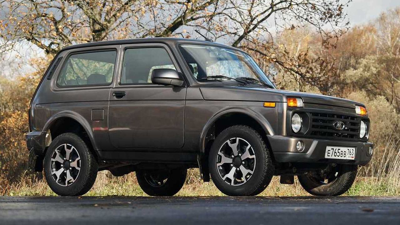 Lada Niva Legend