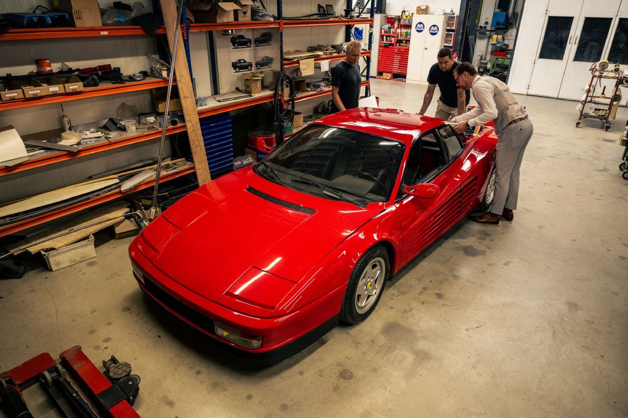 Niels van Roij Design trabaja en un nuevo proyecto, un exclusivo restomod en el que el Ferrari Testarossa es protagonista y tiene dueño