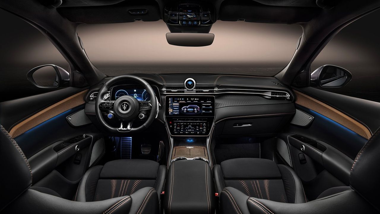 Maserati Grecale Folgore - interior