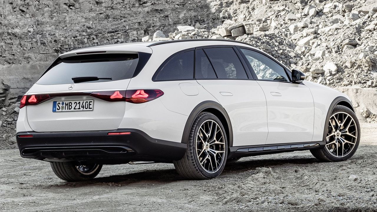 Mercedes Clase E All-Terrain 2024 - posterior