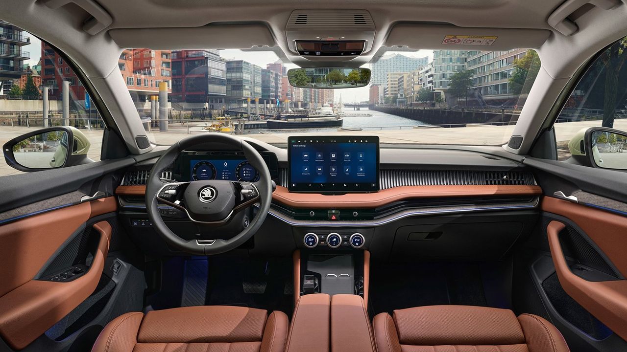 Skoda Superb Combi 2024 - interior