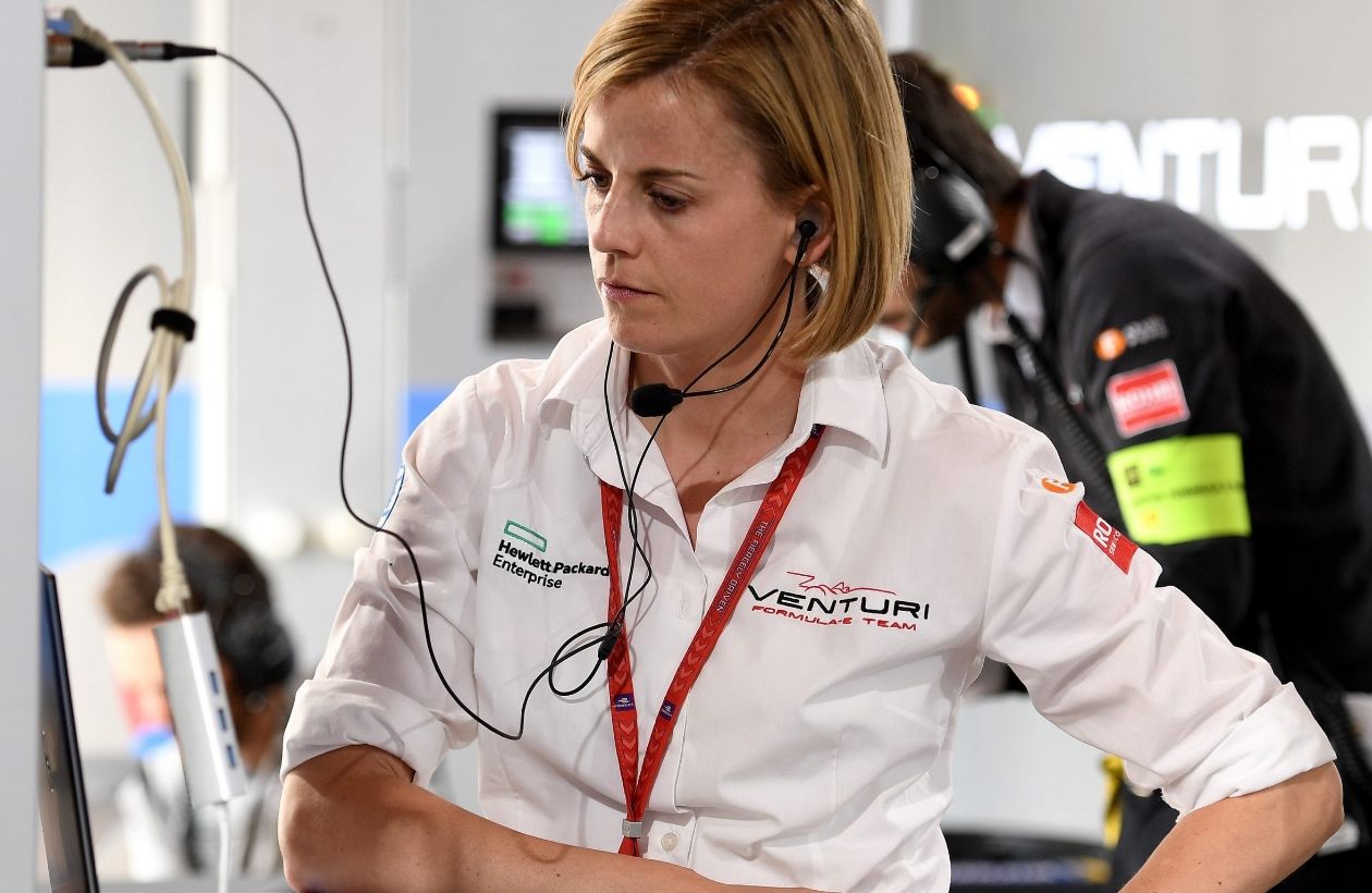 Susie Wolff estalla por la fallida investigación de la FIA y Toto Wolff inicia acciones legales