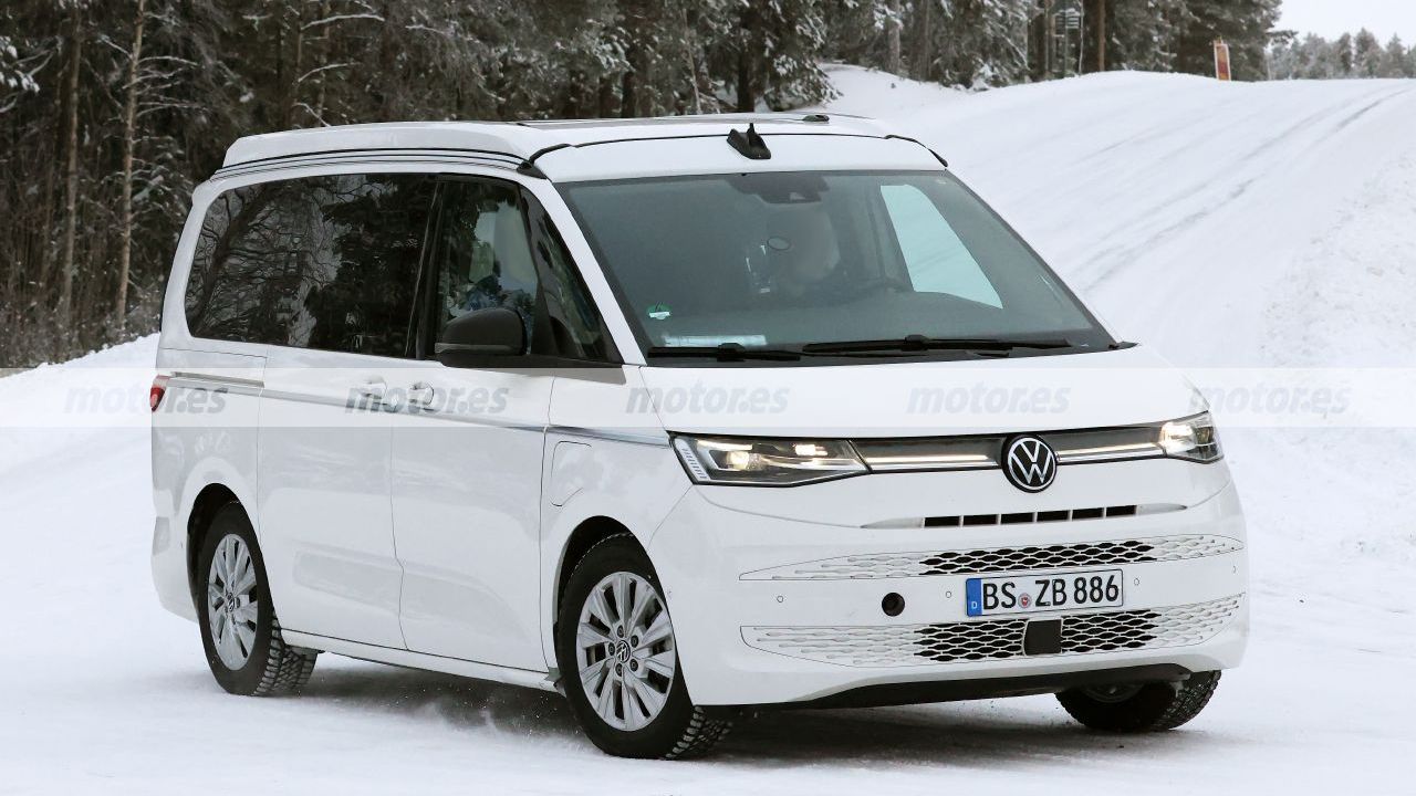 Volkswagen California 2024 - foto espía