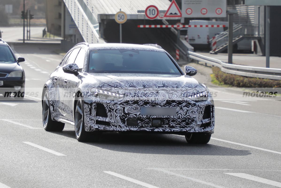 Radical, el nuevo Audi RS 5 Avant da un paso al frente y muestra la agresividad de un  familiar PHEV de muy altos vuelos con más de 500 CV