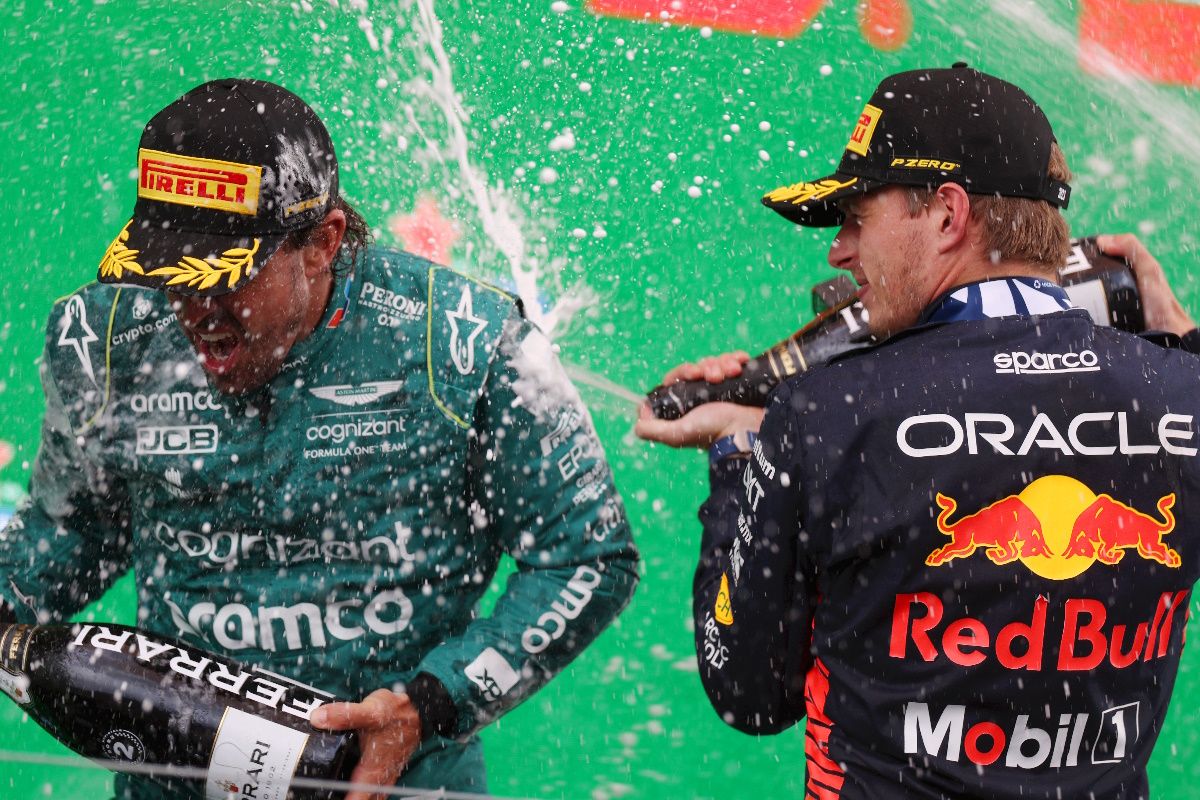 Eddie Jordan afirma que Fernando Alonso es demasiado «viejo» para ganar a Max Verstappen