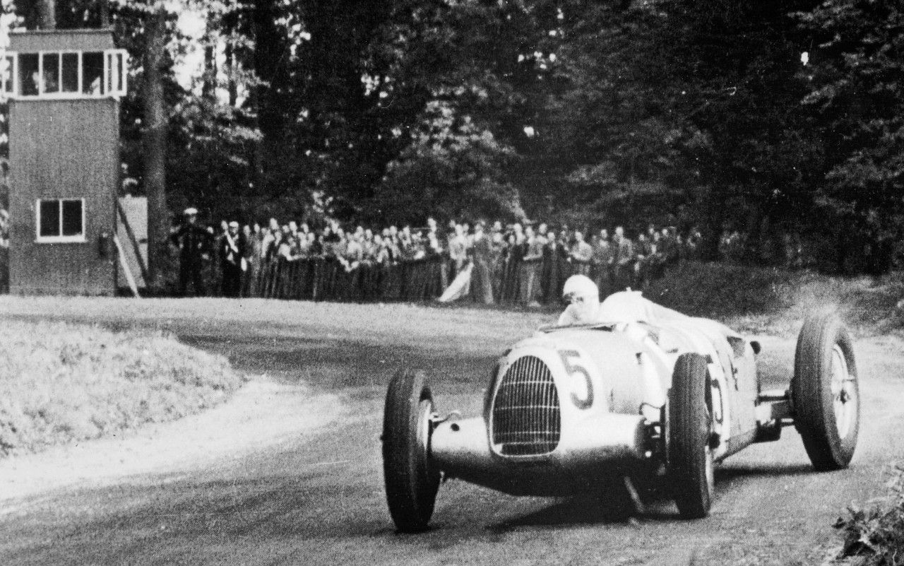 Los Auto Union, cuatro anillos para dominar el futuro