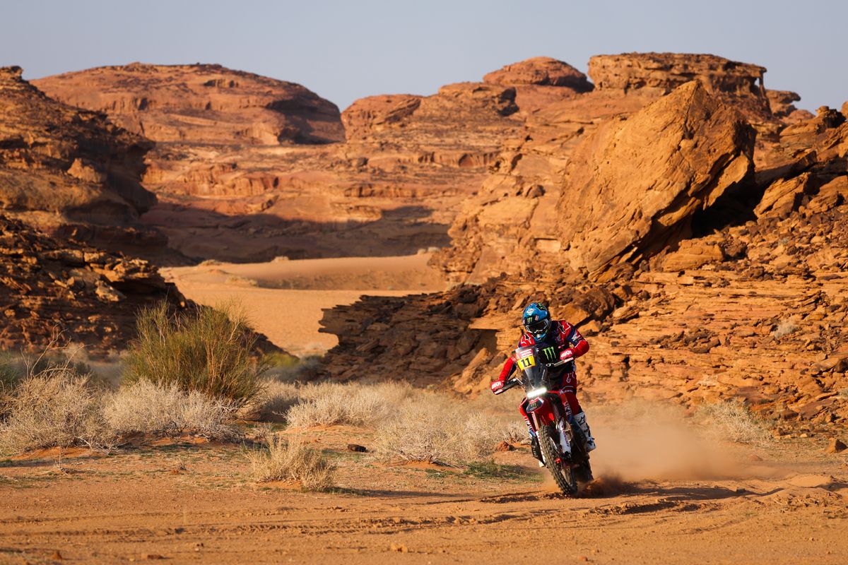 Nacho Cornejo gana la segunda etapa, Lorenzo Santolino dice adiós al Dakar por avería