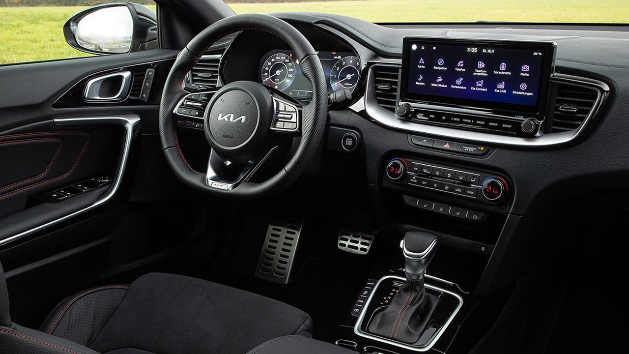 KIA Ceed GT - interior