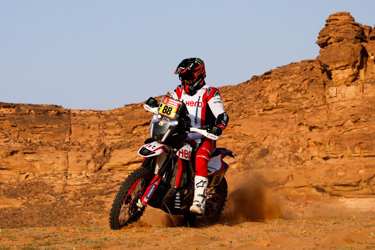 Pablo Quintanilla supera a Joan Barreda y estira el buen inicio de Honda en el Dakar