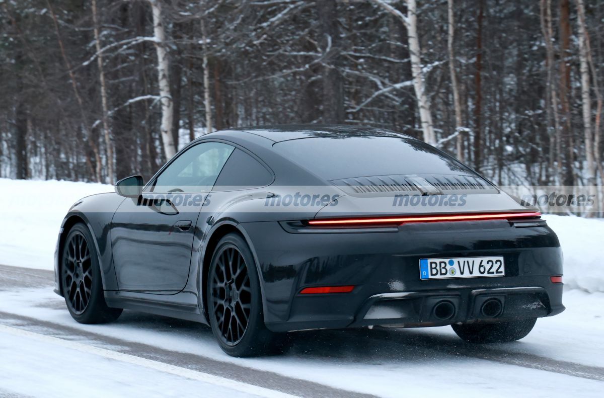 Fotos espía Porsche 911 Carrera Facelift 2025