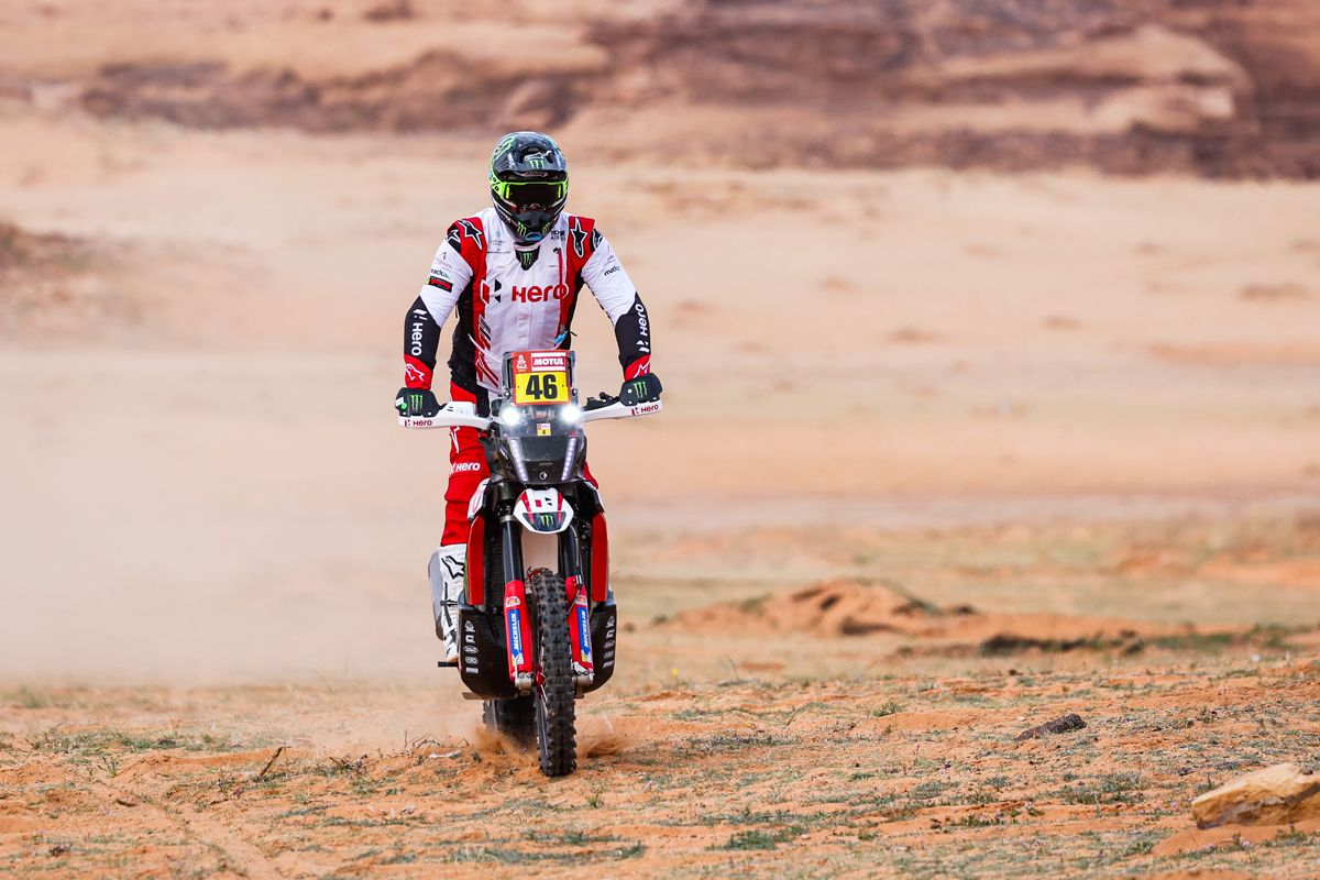 Victoria de Ross Branch y abandono de Tosha Schareina en la primera etapa del Dakar 2024