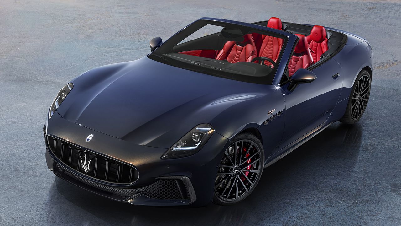 Maserati GranCabrio 2024