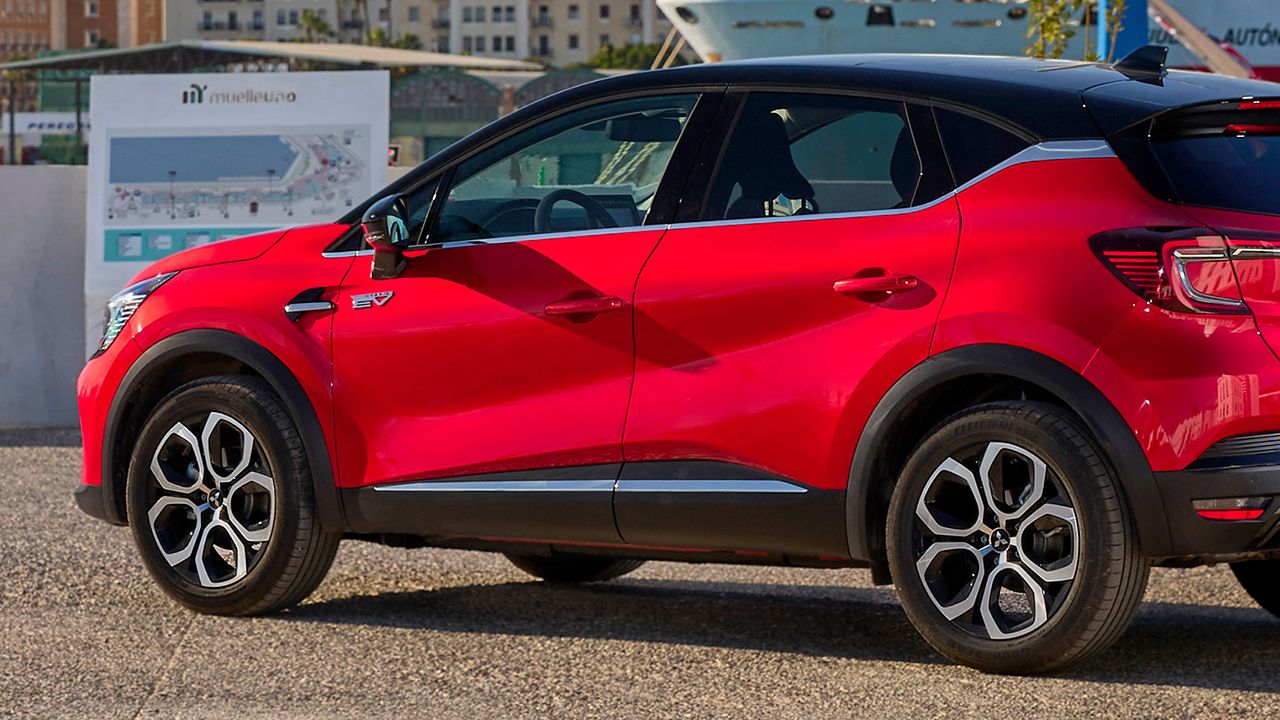 El Mitsubishi más vendido en España está en oferta con etiqueta ECO y 2.700 €, un pequeño SUV que te «recordará» al Renault Captur