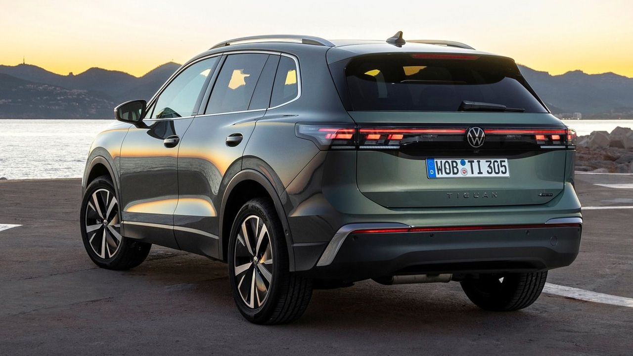 Volkswagen Tiguan 2024 - posterior