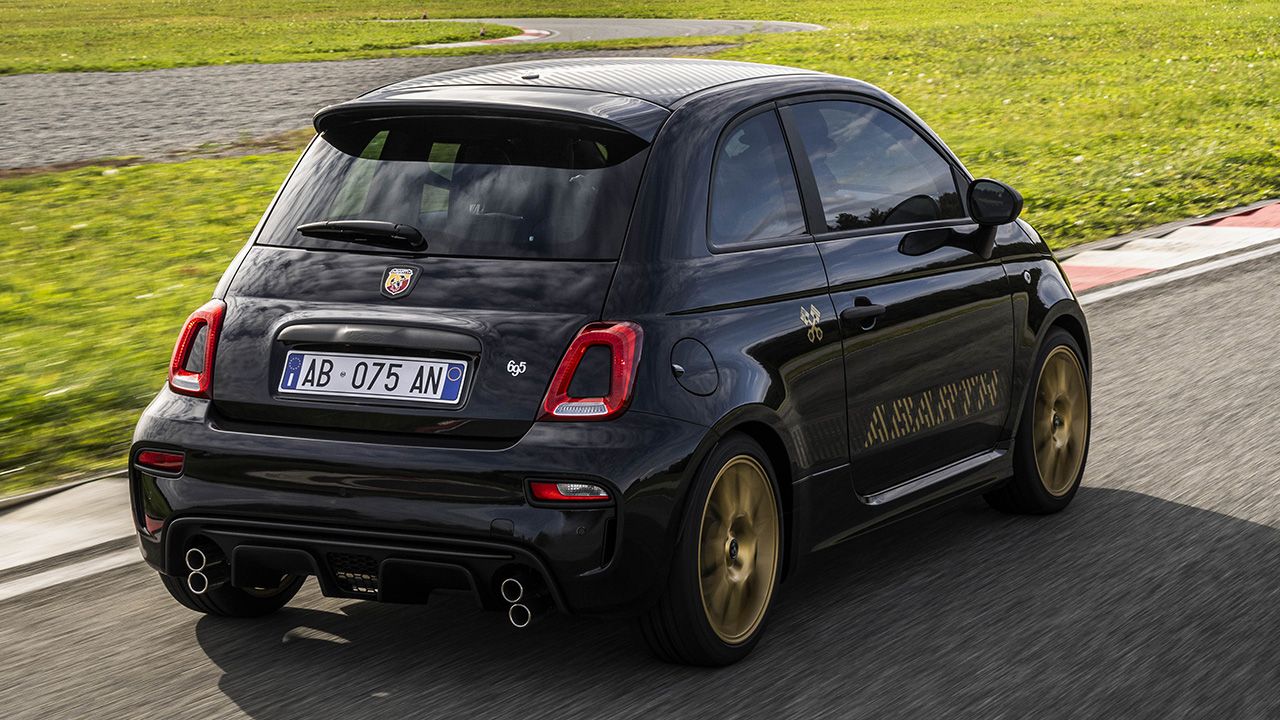 Abarth 695 75º Aniversario - posterior