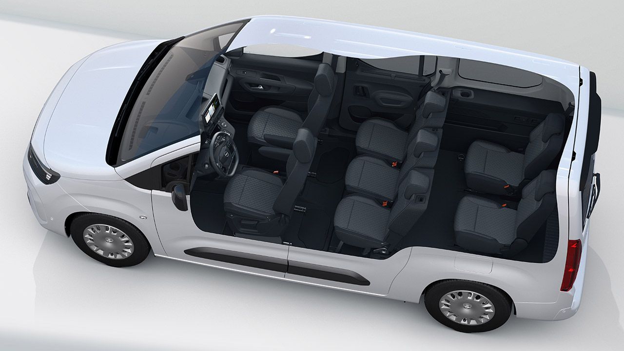 Opel Combo Electric - interior