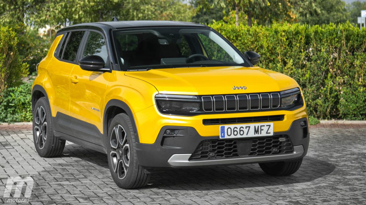 Italia - Enero 2024: El Jeep Avenger arranca el año con fuerza y supera a Tesla