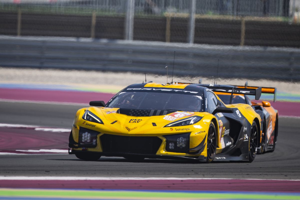 Matt Campbell da a Porsche la pole de los 1.812 km. de Qatar en la 'resurrección' a medias de Toyota