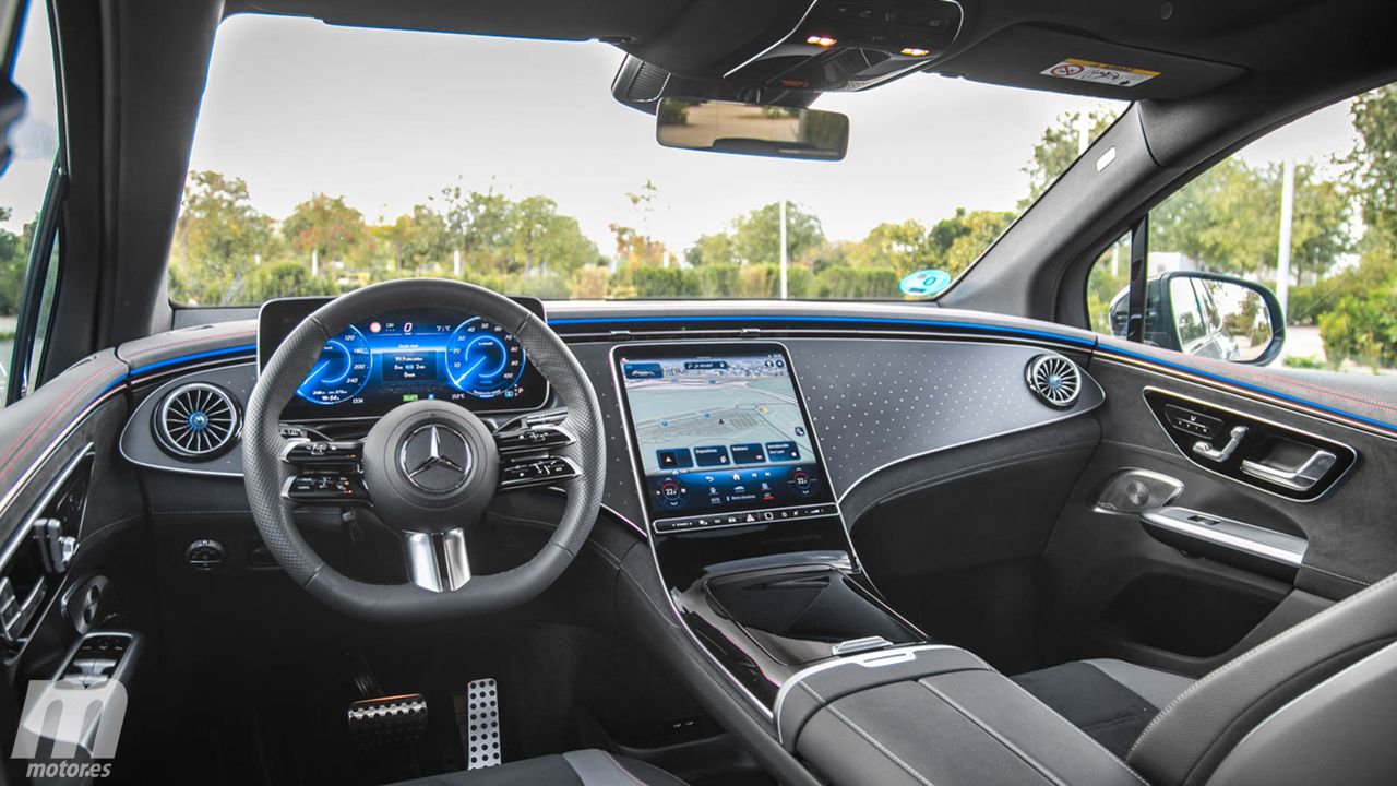 Mercedes EQE SUV - interior