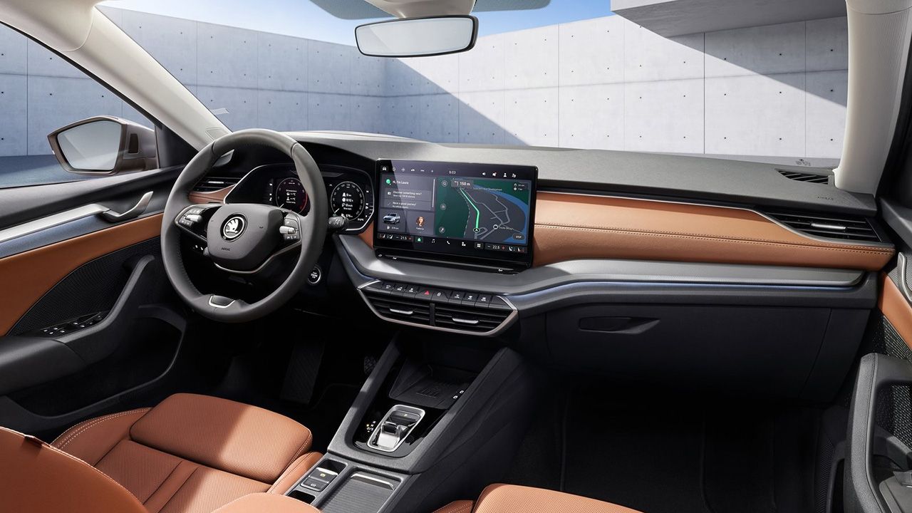 Skoda Octavia 2024 - interior