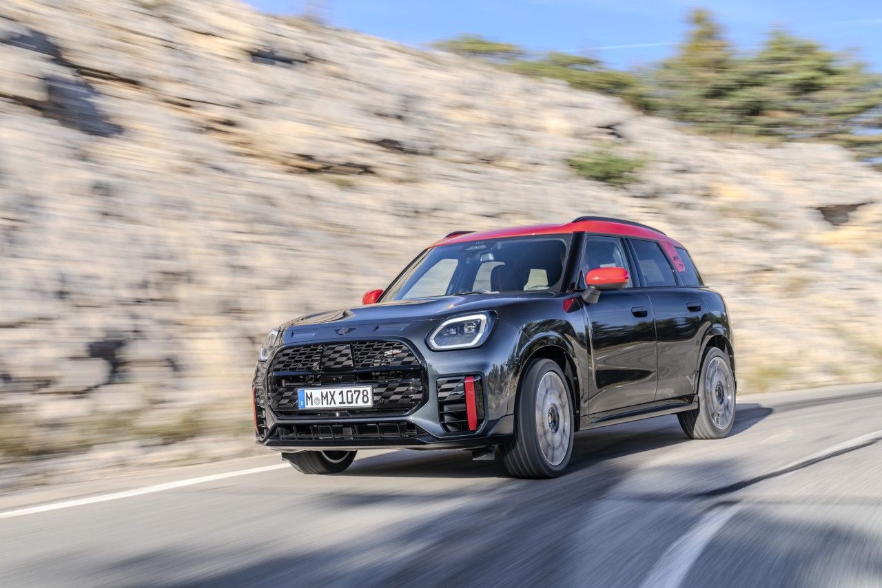 Prueba MINI Countryman 2024: Más grande, práctico y maduro pero nunca aburrido