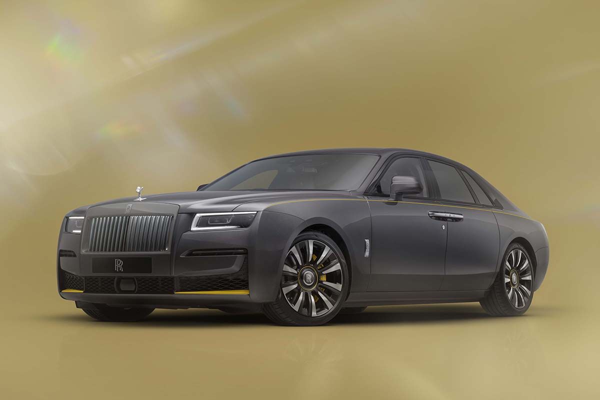 Rolls-Royce Ghost Prism, una edición especial en la lujosa berlina que rompe con la tradición por 120 buenos motivos