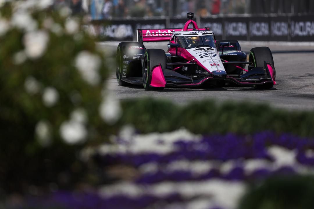 Felix Rosenqvist da a Shank su primera pole en Long Beach; Palou sale sexto