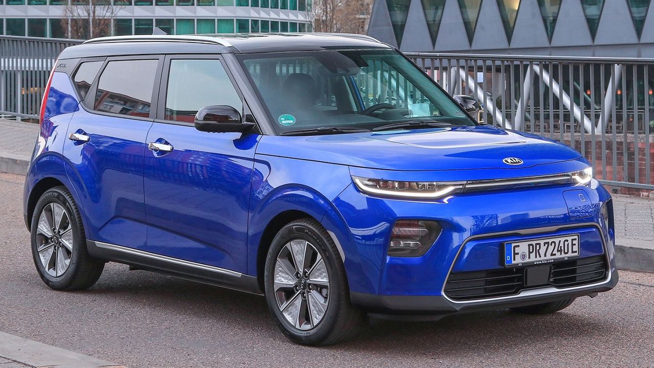 El KIA e-Soul se marcha de los concesionarios mientras se acelera la llegada de su reemplazo, un SUV eléctrico completamente nuevo