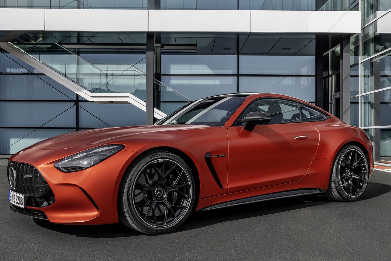 El Mercedes-AMG GT 63 S E Performance es ya uno de los coupés de cuatro plazas más salvajes, un PHEV con tecnología de Fórmula 1 y más de 800 CV