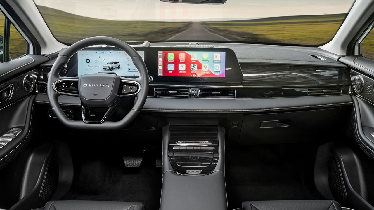 Omoda E5 - interior