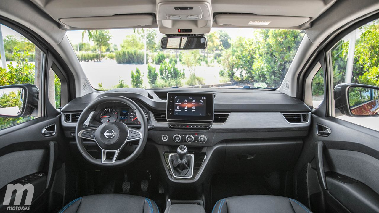 Nissan Townstar - interior